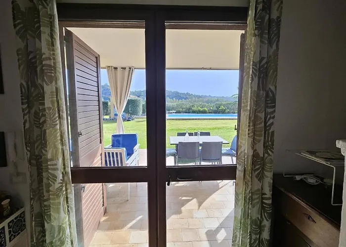 Domo Sardo - Masone Pardu Willa Castiadas